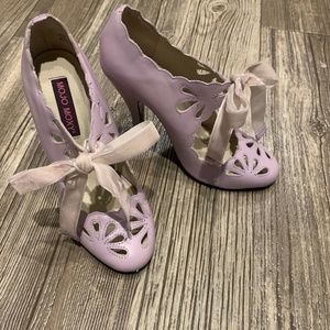 Mojo Moxy "Buffy" Mary Janes in Lavender